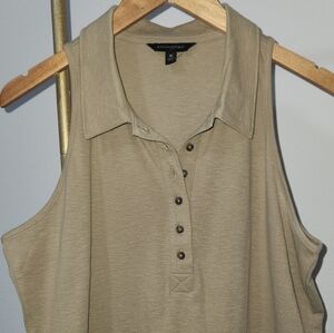 Banana Republic Factory sleeveless johnny-collar v-neck